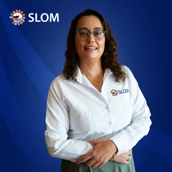 María Victoria González Vacarezza-Vicepresidente